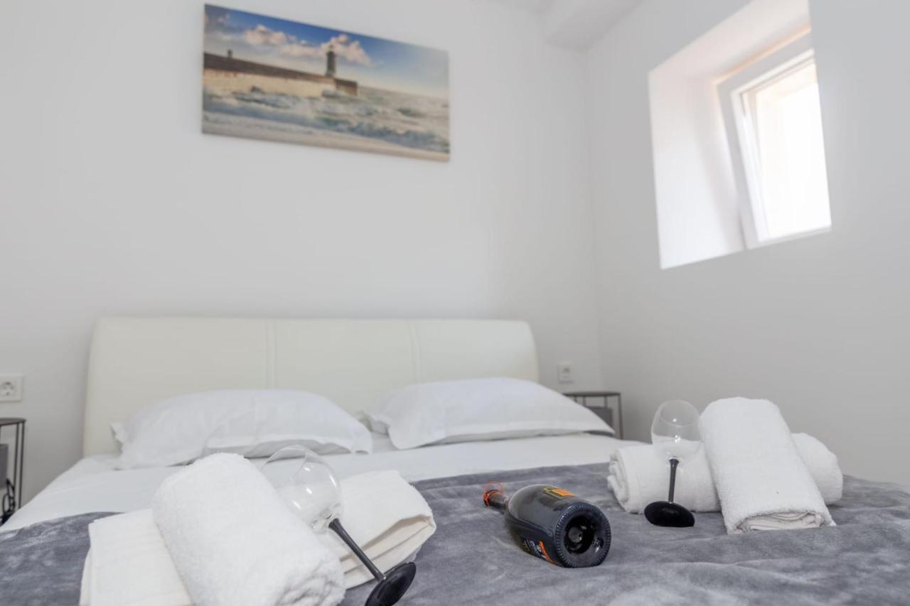 Apartman Iva Krivodol ภายนอก รูปภาพ